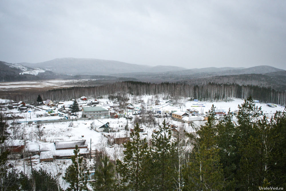 слюдорудник провинция кыштым. слюдорудник челябинская область кыштым. озеро сугомак. поселок кыштым. посйлоксеверныйкыштым.